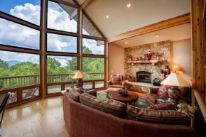 --Mountain Chalet Getaway with Breathtaking View Next to Tail of Dragon--